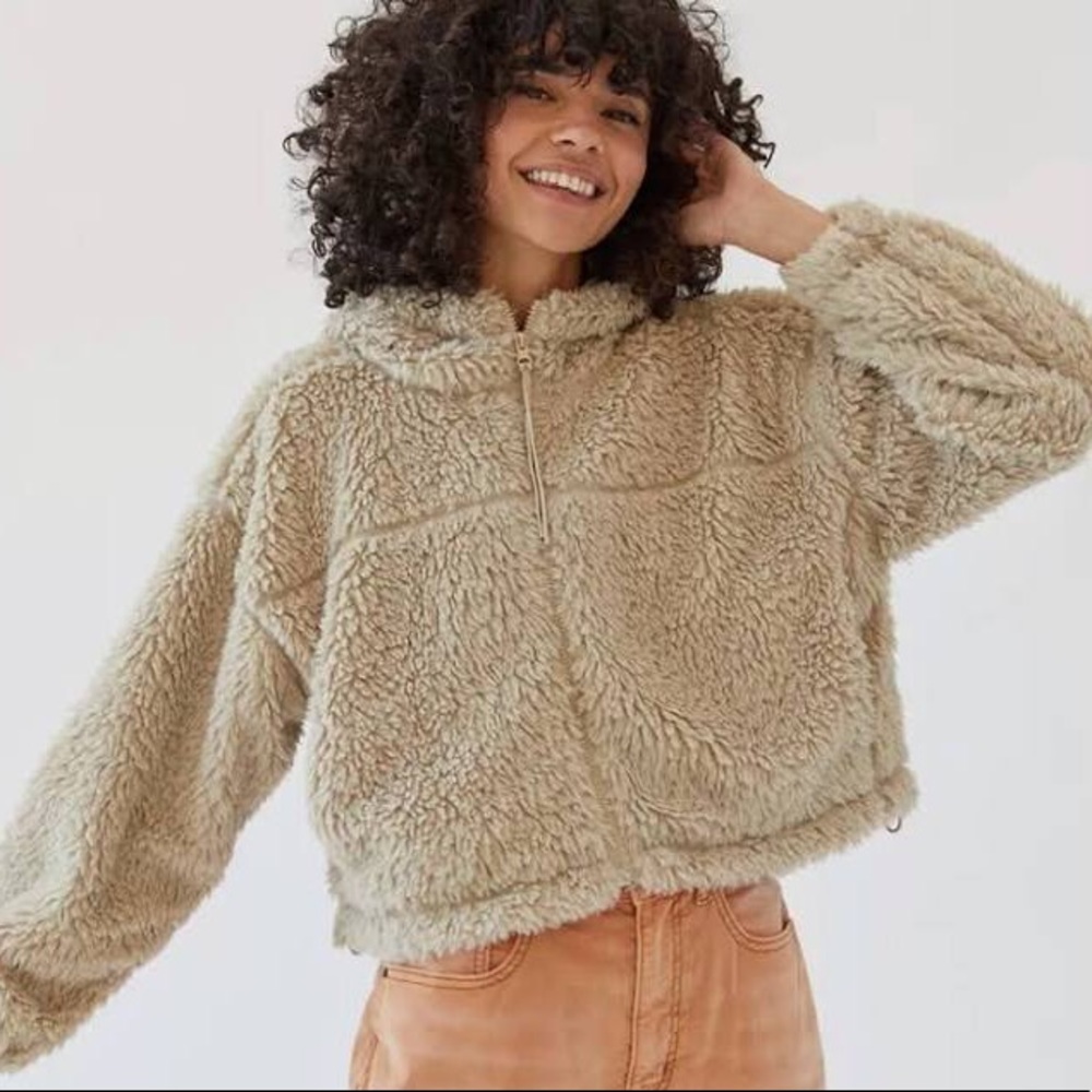 Urban Outfitters | BDG Hooded Cropped Teddy Jacket
